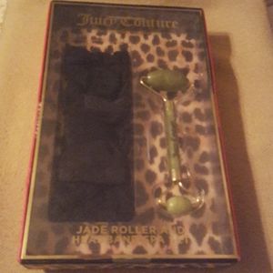 New in Box. Juicy Couture Facial Jade Roller.